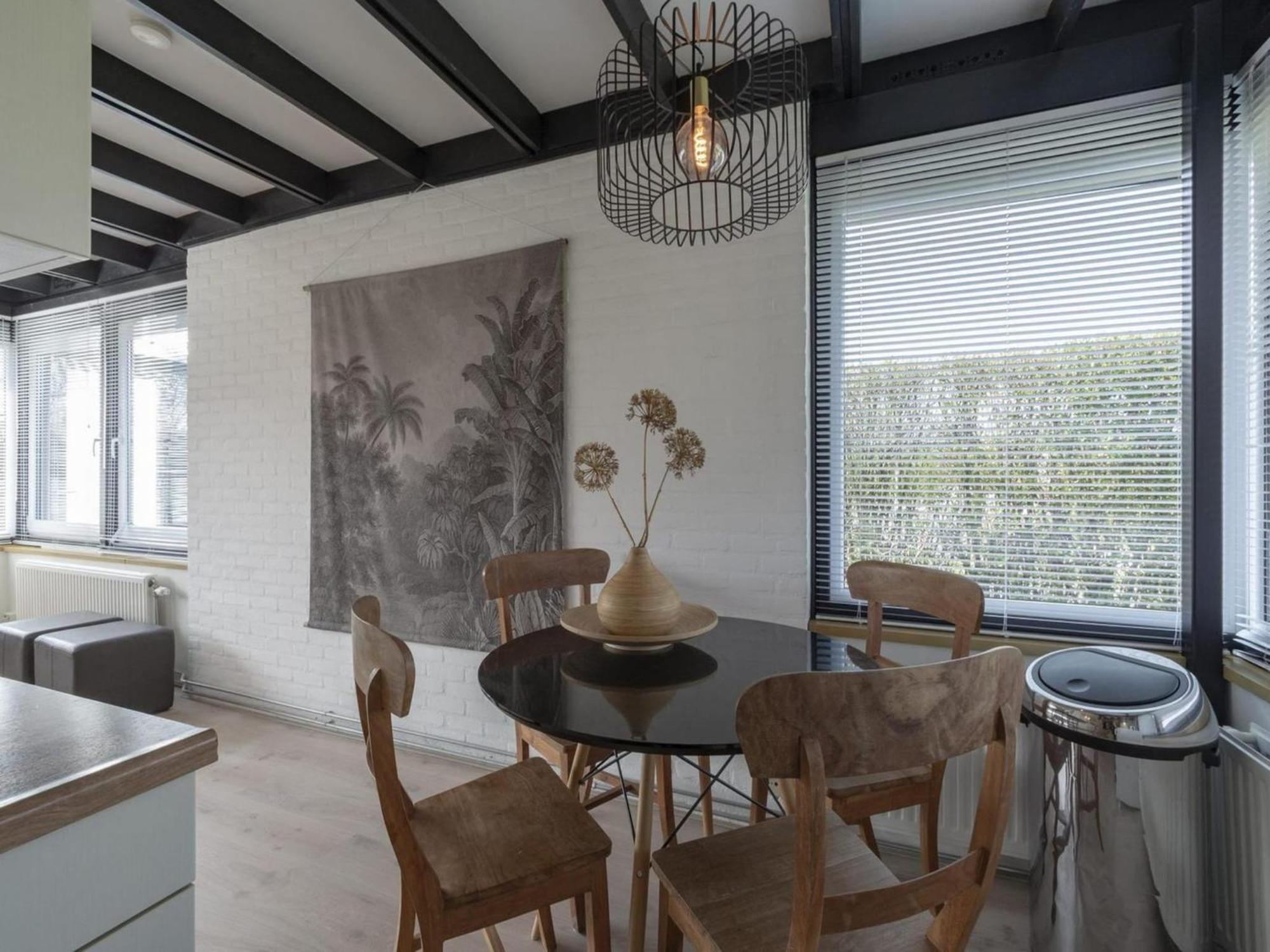 Attractive Bungalow With Modern Furnishings Sint Maartensvlotbrug المظهر الخارجي الصورة